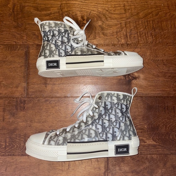 B23 High Top White & Black Dior Sneakers - Picture 1 of 6